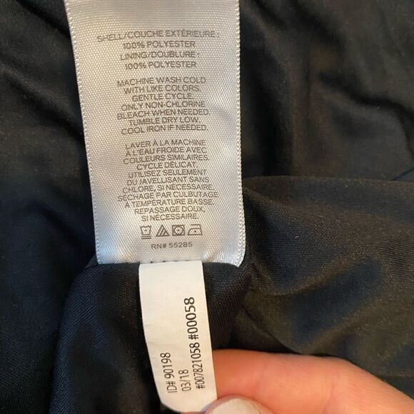 Express Surplice Fit and Flare Dress Womens Size 8 Black V Neck - Picture 6 of 8